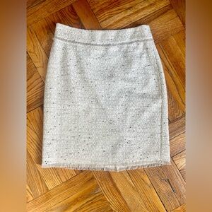 Ann Taylor Ivory Pencil Skirt, Size 2